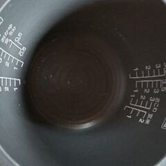 中古2009年式東芝IH炊飯器3合炊きあげますの画像