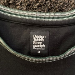 Design シャツ Mサイズ売ります。最終値引きしました。の画像