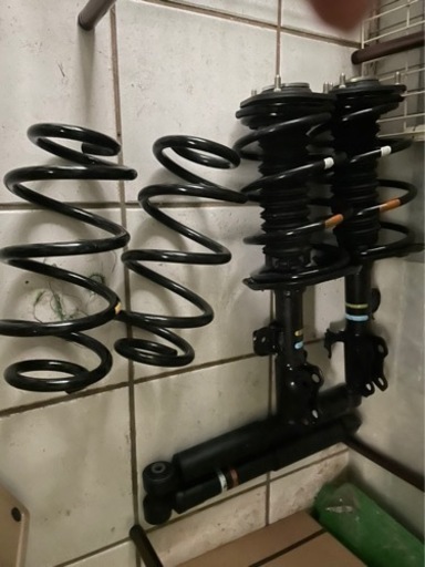 ベルファイア　アルファード　30系前期　純正　サスペンション