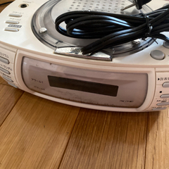 ラジオ可能　　ジャンク品　CD不可能の画像