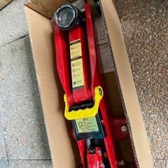 【冬の準備に！】２トン油圧ジャッキーの画像