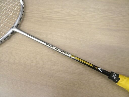 バドミントン　ラケット ヨネックス ARC SABER 7 中古 YONEX アークセイバー 苫小牧西店