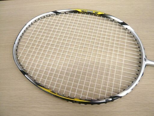 バドミントン　ラケット ヨネックス ARC SABER 7 中古 YONEX アークセイバー 苫小牧西店
