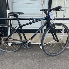 TREK FX2 クロスバイク　後輪破れあり