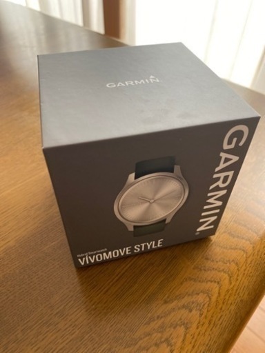 腕時計 VIVOMOVESTYLE GARMIN