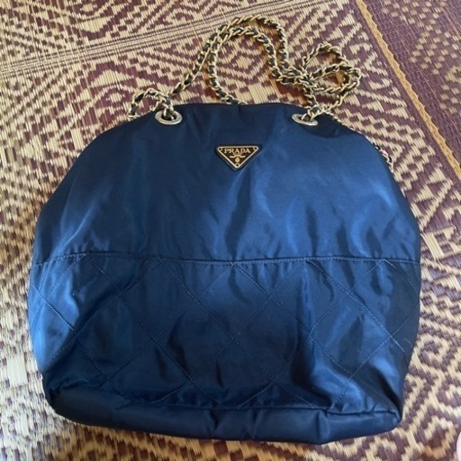 プラダ　PRADA ショルダーバッグ