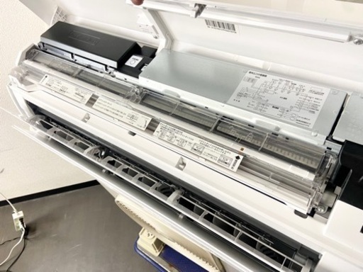 激安‼️家中広がる快適空間 19年製 主に6畳用 TOSHIBAルームエアコンRAS-F221RBK?