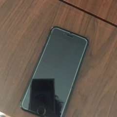 早い者勝ちSIMフリー iPhone8 64GB 