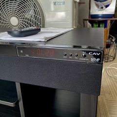 【美品‼️】CAVジャパン 3.1chオーディオラック ローボード テレビ台 キャスター付き 木目調ブラック♪の画像