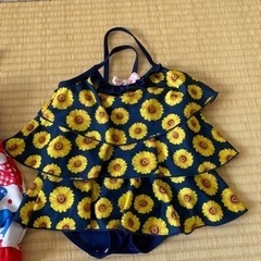 子供　水着3種類　ラッシュガード