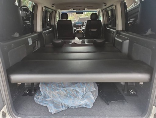ハイエース　ベット