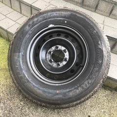 FJクルーザー　純正タイヤ　鉄チン