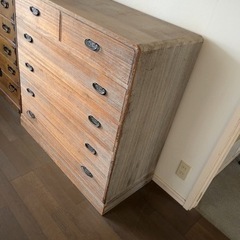 桐ダンスの画像