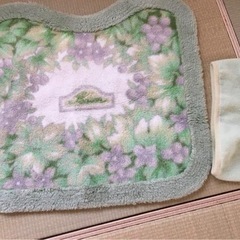 トイレマット　便座カバー付き