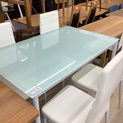 【トレファク筑紫野店】ガラス天板のダイニング5点セットです。【取...