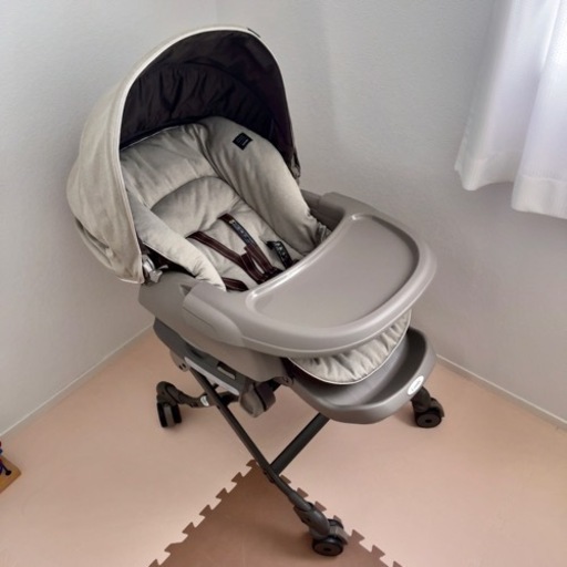 【使用1年】Combi ネムリラ AUTO SWING BEDi おやすみドーム EG ベージュ