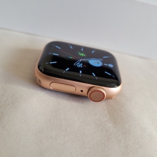 Apple Watch Series4 40mmケースGPS+Cellerモデル/ゴールド/アルミニウム