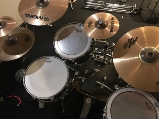 お取引完了致しました■パール/PEARL■メイプルシェル■ドラムセット■サイズ18BD・12TT・14FT・14SD