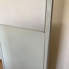 仕切り　パーテション　つい立ての画像