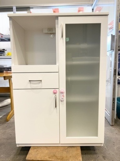 受け渡し予定あり ニトリ 食器棚 キッチンボード ホワイト 80×40×115cm