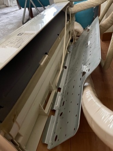 訳あり格安エアコン⚠️説明文要確認（クーラー専用/室外機付き）【お引渡し完了】