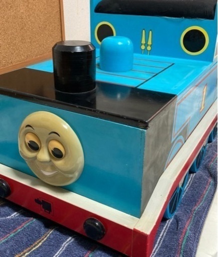 機関車トーマス　木製収納箱とシート　レア！