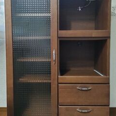 キッチンキャビネット