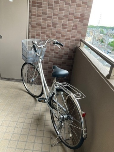 ブリヂストン　自転車　通学用　シルバー　27インチ