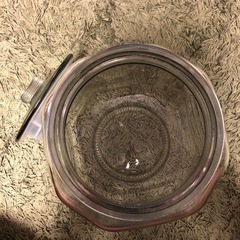 ガラス製米びつ・小物ケースの画像