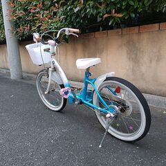 【無料】アナ雪の子供用自転車18インチの画像
