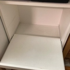 ◎決まりました◎ 食器棚　カップボードの画像