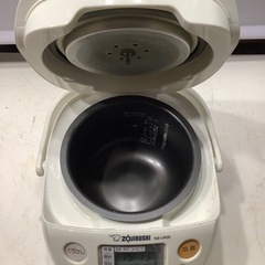 引渡し決定！ZOJIRUSHI 三合炊き炊飯ジャー　NB-UK05の画像
