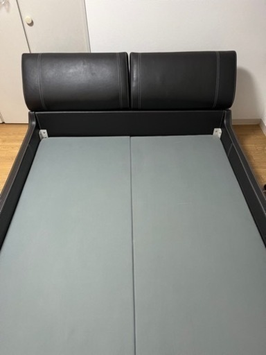 ダブルサイズベッドフレーム（リクライニング付き）