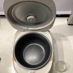 SANYO マイコンジャー炊飯器　ECJ-EB10の画像
