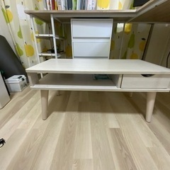 ほとんど新品！ホワイトセンターテーブル