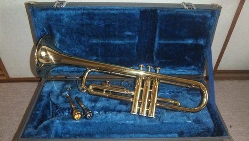 YAMAHA トランペット　YTR-233　　>>>>>早急な処分希望 <<<<<