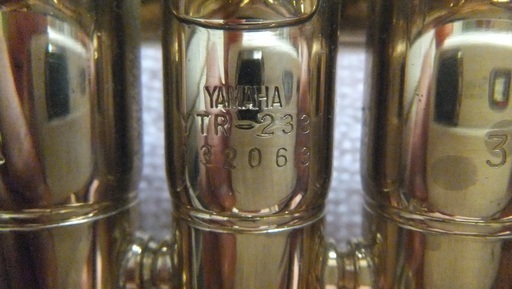 YAMAHA トランペット　YTR-233　　>>>>>早急な処分希望 <<<<<