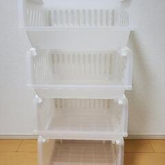 積み重ねラック　4個セット