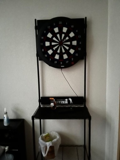 ダーツ　ダーツ台込み