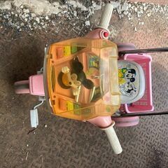 中古の三輪車（デズニーキャラクター品）幼児用　０円の画像