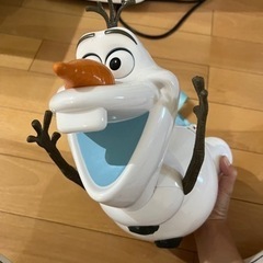 ディズニー　ポップコーンケース　オラフ