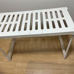 ニトリ　幅と高さの調整が出来る押入れ整理棚