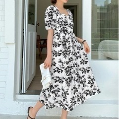 SHEIN✨花柄ワンピース  XLの画像