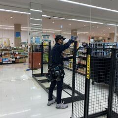 ◆未経験がほとんど！搬入・搬出・施工スタッフ◆男性活躍中◆の画像