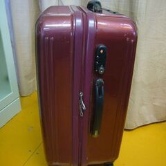 キャリーバッグ　スーツケース　ハードタイプ　ワインレッドの画像