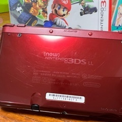 【7月5日中削除予定】任天堂3DS LL本体＋ソフト５個セット（電源ケーブル無し）の画像