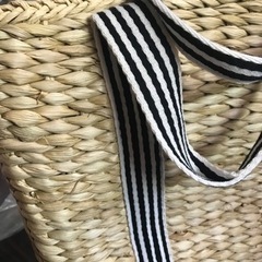 【売り切れました】【新品未使用】クーラーかごバッグ　保冷機能付きカゴバック　トートバッグの画像