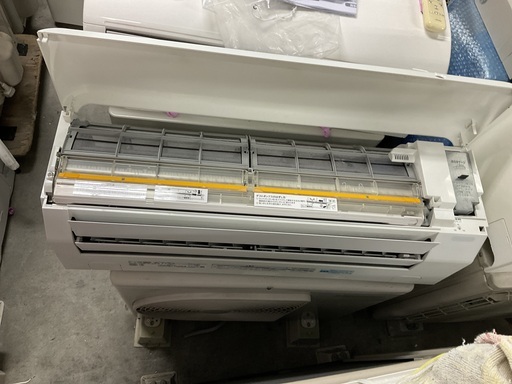 ★FH34★即納可/エアコン本体+標準取付工事込み❗️東芝/2017年/2.2kw( 6〜9畳目安)