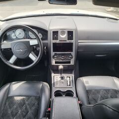 【コミコミ価格♪】クライスラー 300C 輸入車 キーレスキー 社外22インチAW(3902)の画像