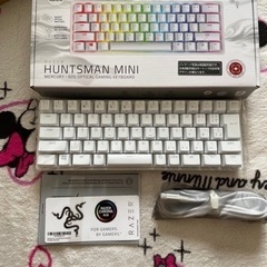 ゲーミングキーボードとマウス
